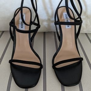 Steve Madden Nectur Sandal